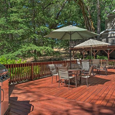 Pine Mountain Lake Haven With Spacious Deck! Гровленд Экстерьер фото